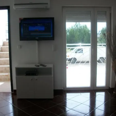Charmante Mit Balkon By Interhome Appartamento Vir