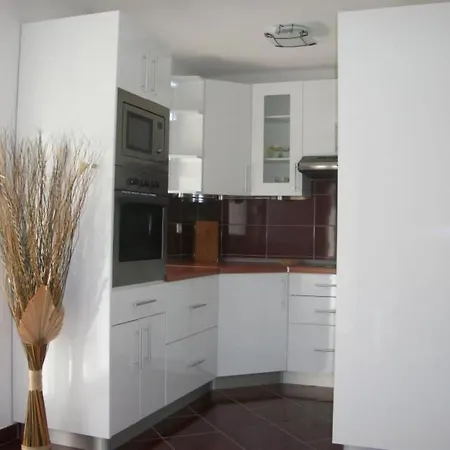 Charmante Mit Balkon By Interhome Vir